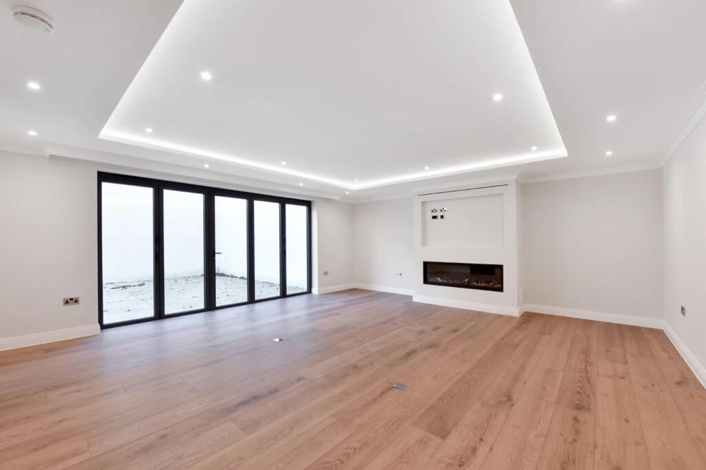 Apartment in Hemel Hempstead - View 4
