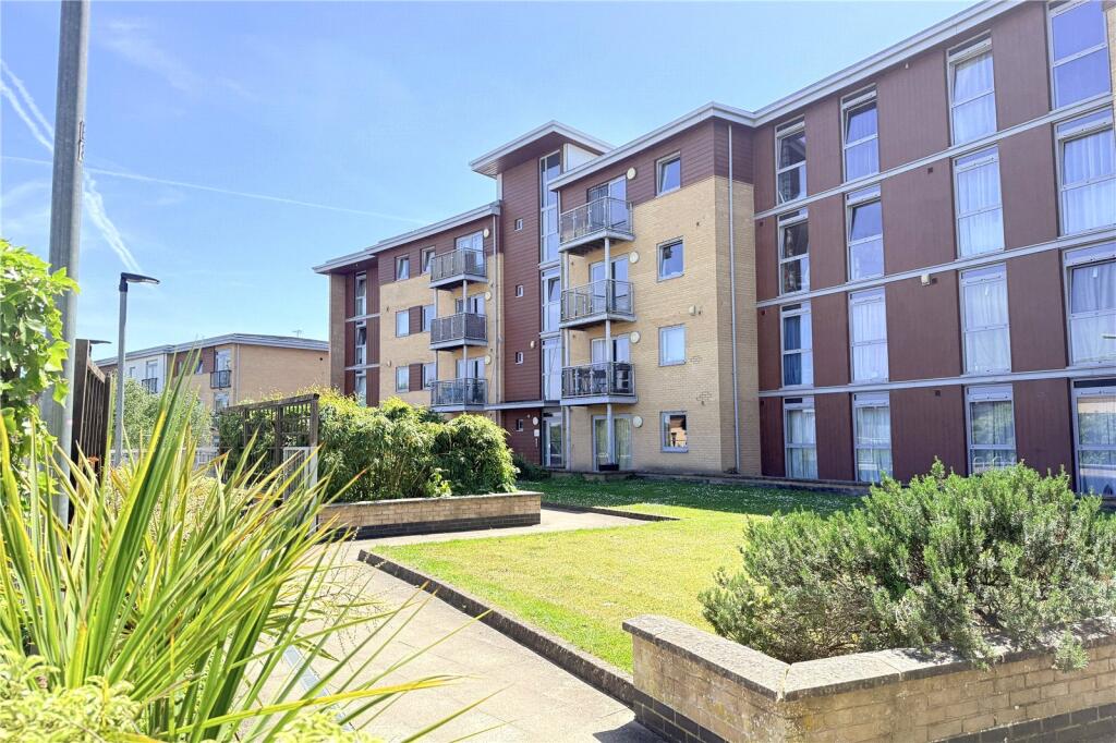 Main image of property: Kelvin Gate, Bracknell, Berkshire, RG12