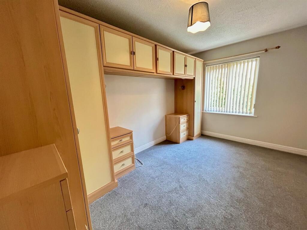 Apartment in York - View 5