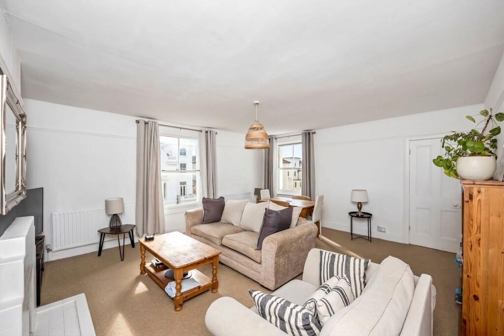 Apartment in Brighton - View 2