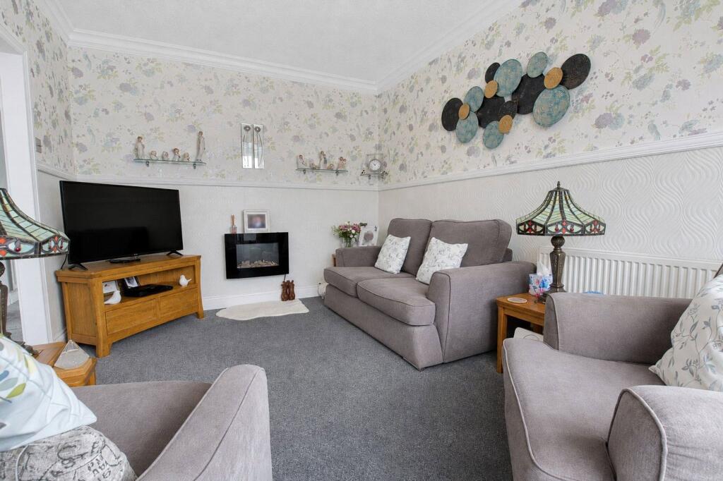 House in Stockton-on-Tees - More