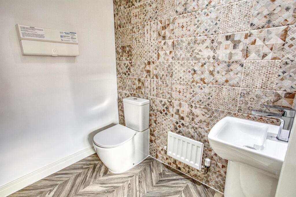 House in South Derbyshire, Radbourne - More