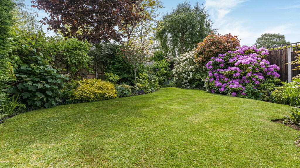 Bradgate Drive, Sutton Coldfield, B74 4XG - View 5