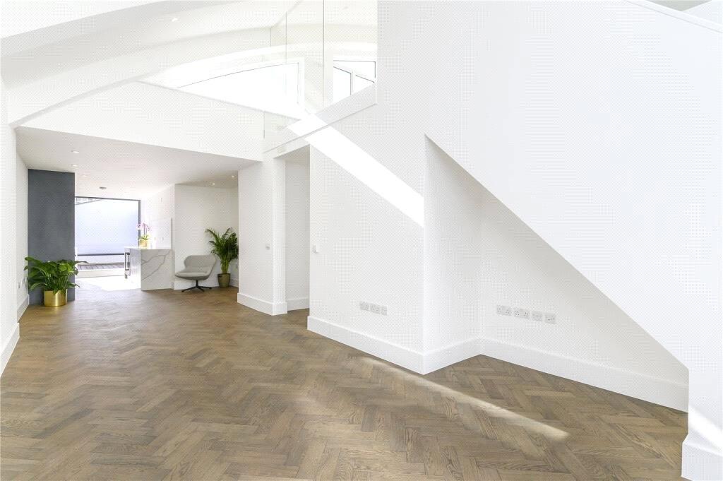 Main image of property: Offord Road, London, N1