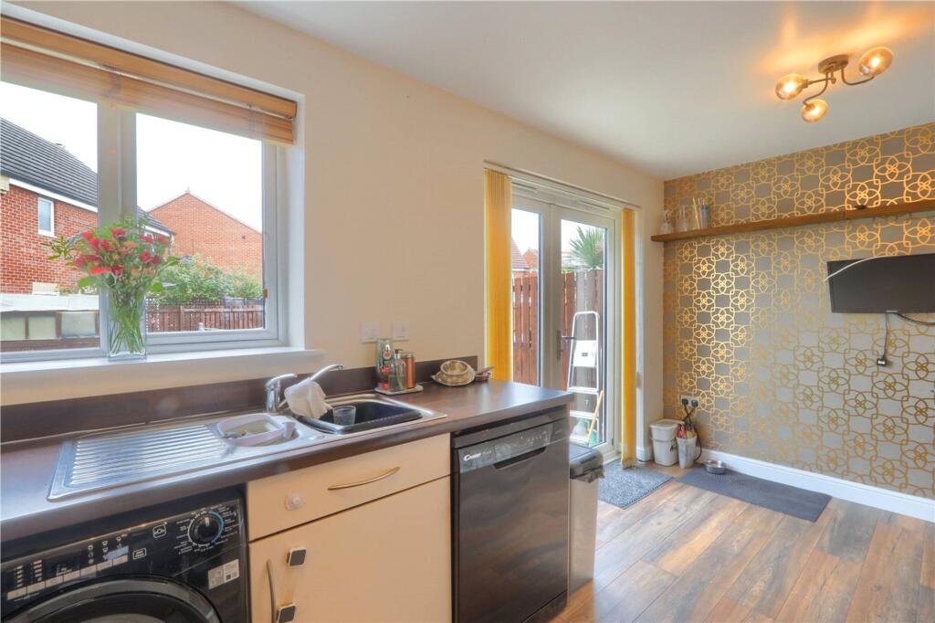 House in Stockton-on-Tees - More