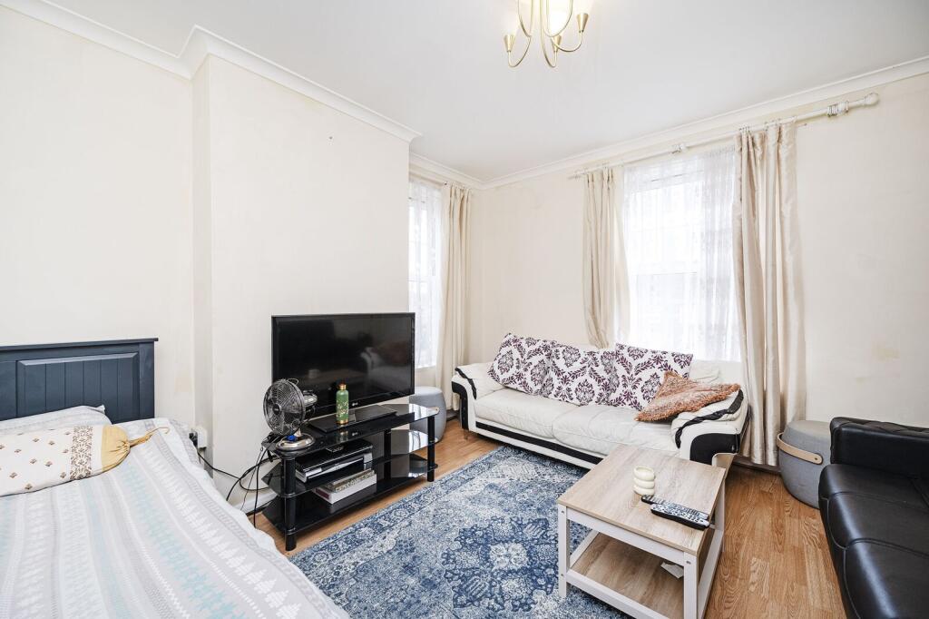 Richborough House, Hackney Downs, London, E5 photo 3
