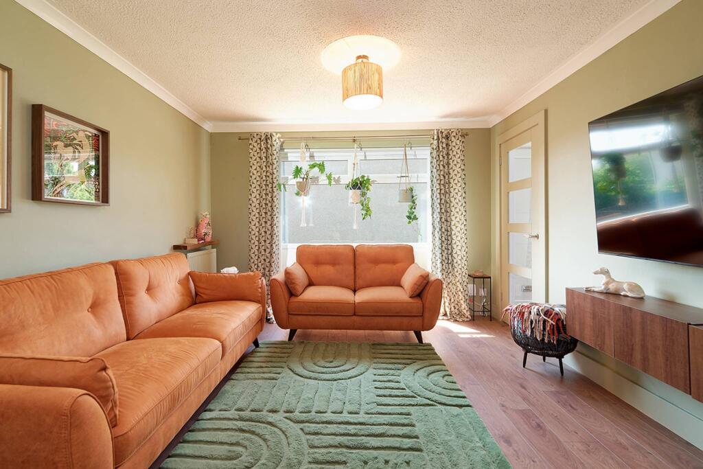 19 Blantyre Drive, Bishopton, PA7 5LS - View 3