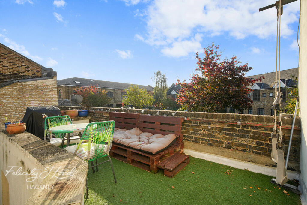 Apartment in London, Lower Clapton, Shacklewell - View 6