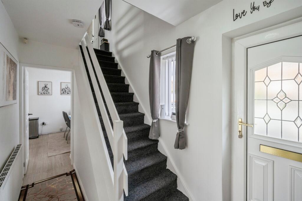 House in Doncaster - View 5
