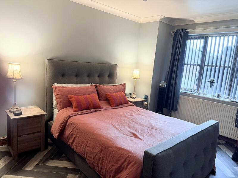 House in Llandrinio - More