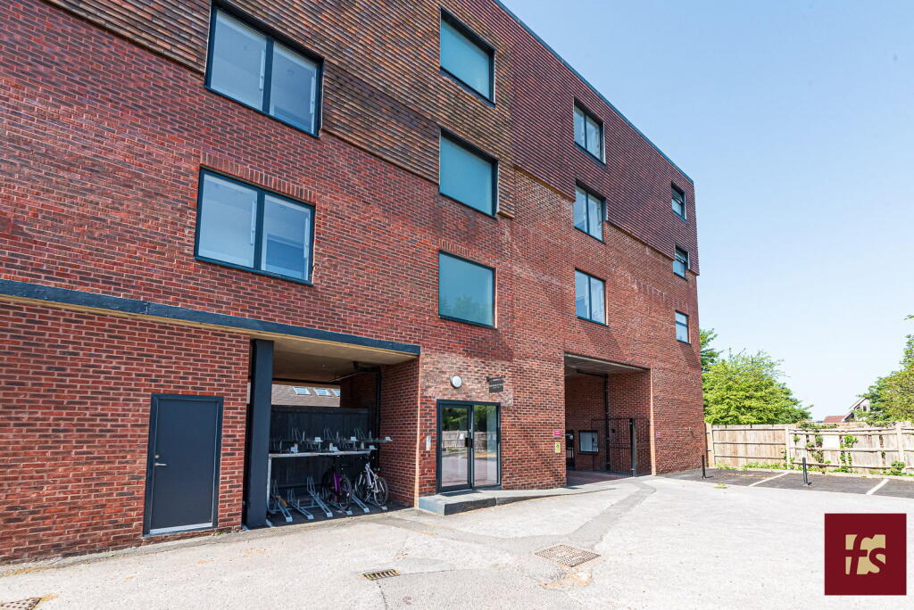 Main image of property: Manhattan Lofts, High Street, Crowthorne, RG45 7AY