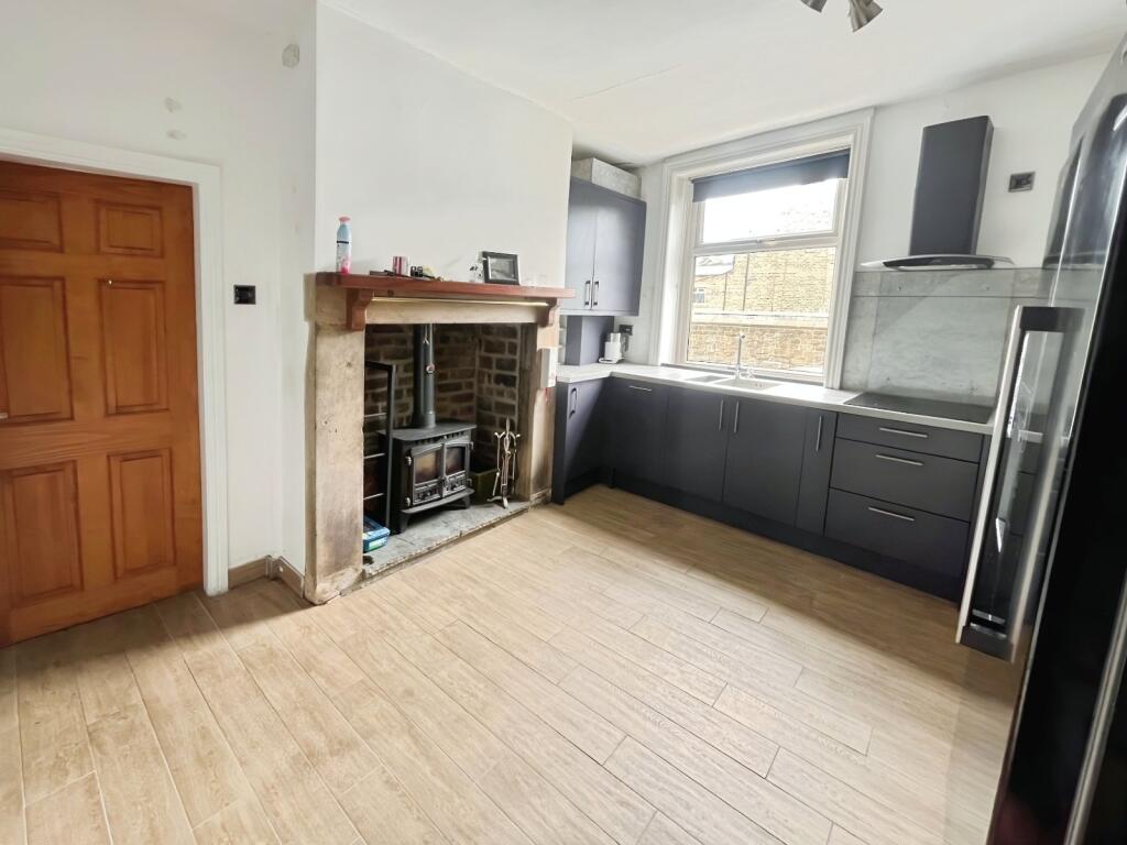Westfield Terrace, Mytholmroyd, Hebden Bridge, HX7 photo 2