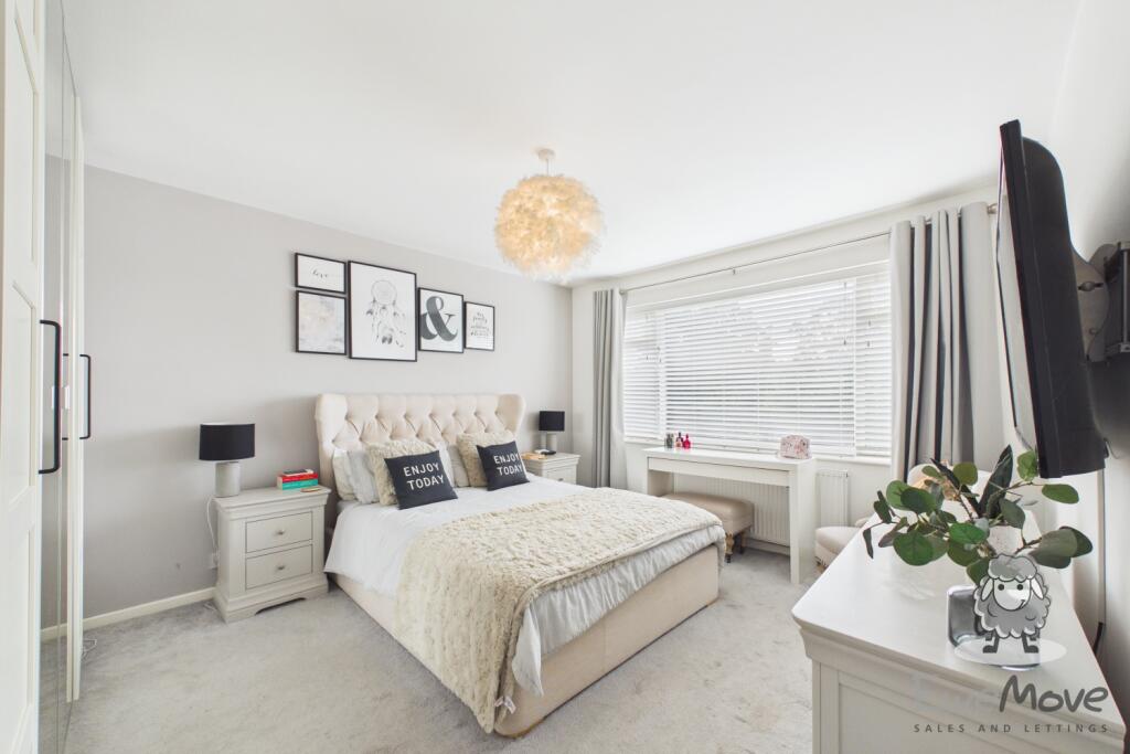 Swinburne Road, Dentons Green, St. Helens, Merseyside, WA10 – další