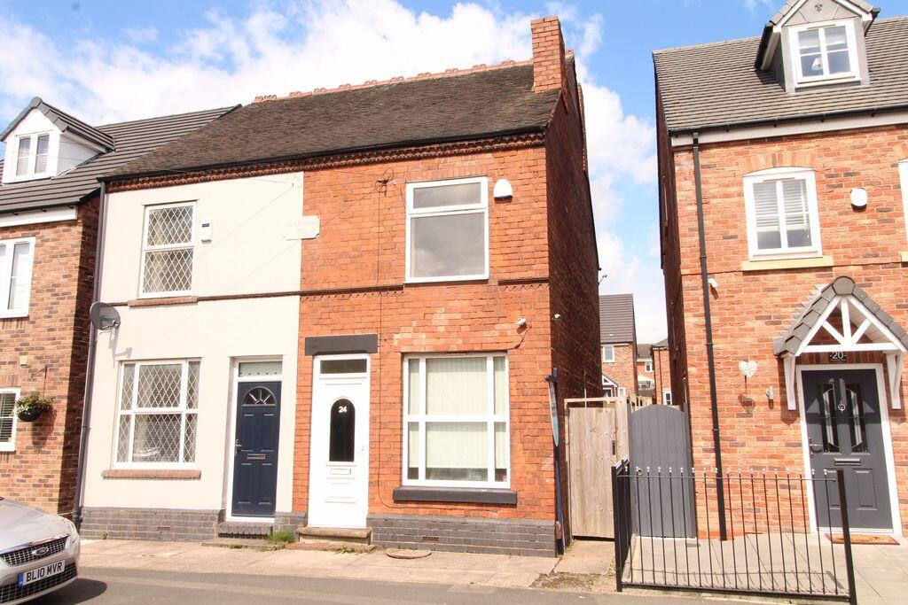House in Walsall, Street's Corner