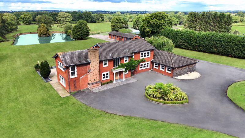 Parkside Manor, Ivetsey Road, Ivetsey Bank, Staffordshire photo 2