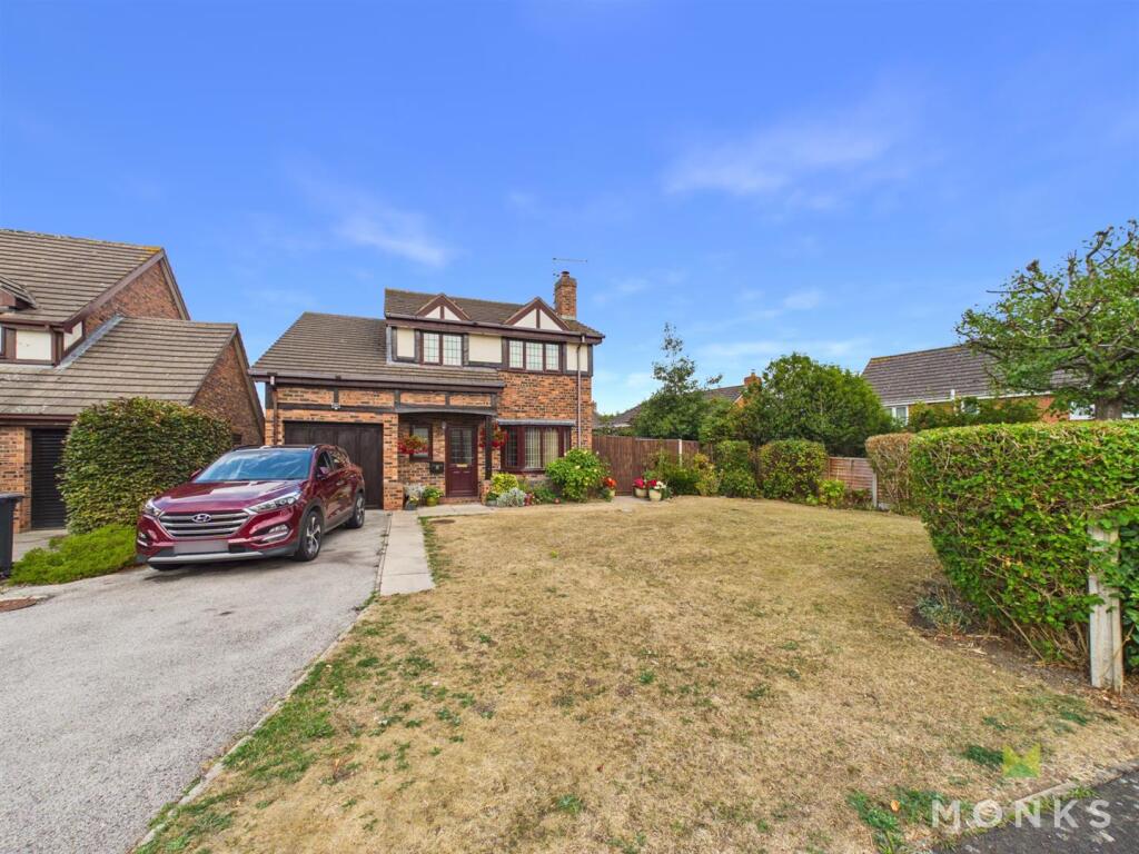 4-bed detached on Fothergill Way, Wem, Shrewsbury, £380,000