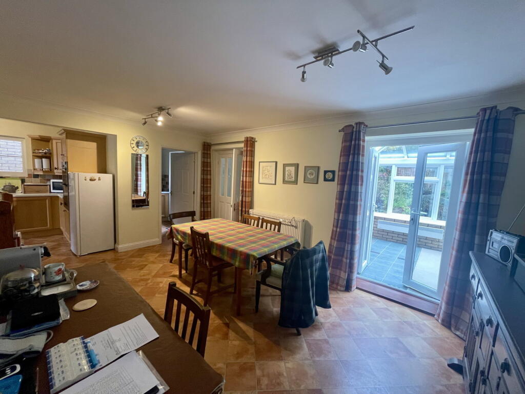 8, Keats Close, Saxmundham photo 4