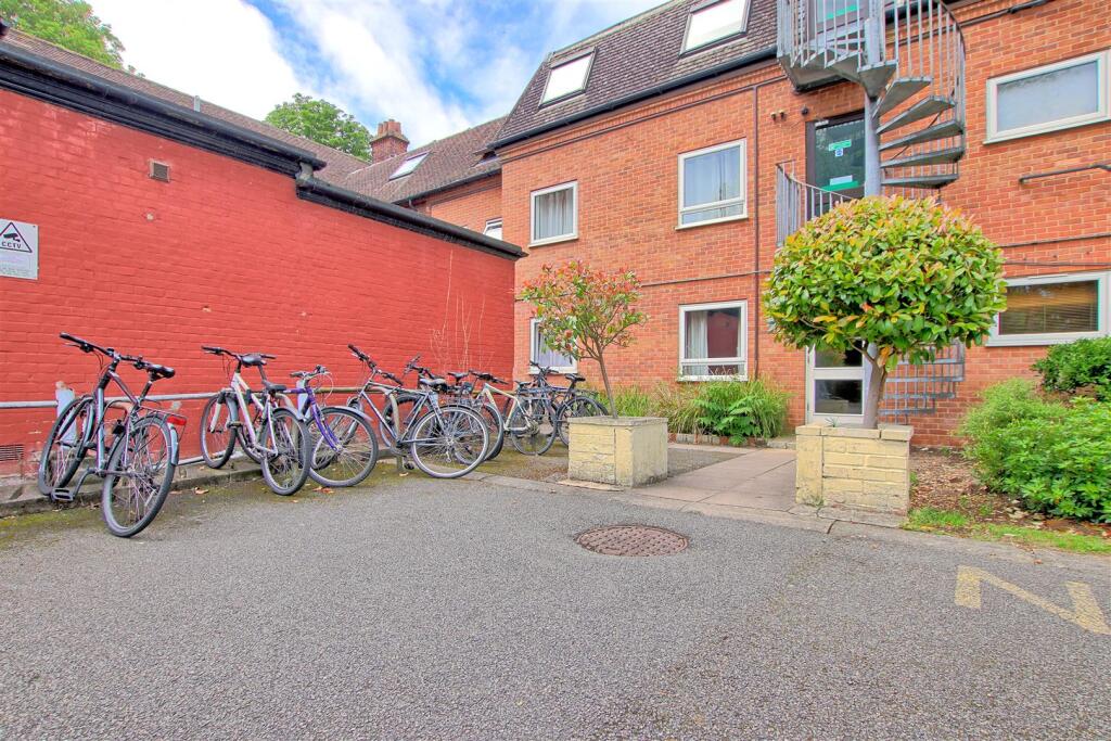 Property photo 11