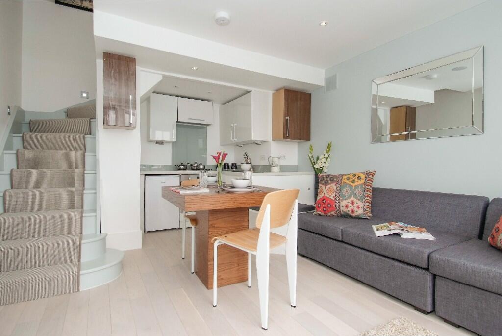 Apartment in London, Paddington - View 4