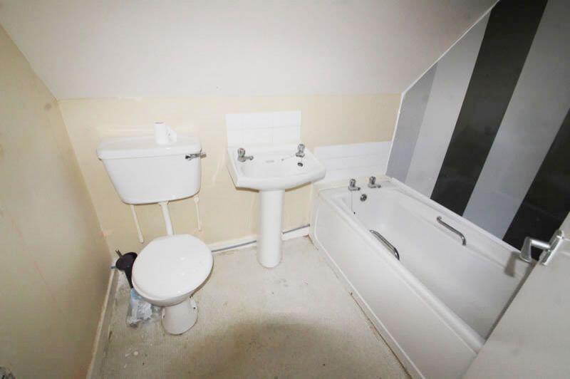  7, William Street, Top Floor Flat, Greenock, PA151BT photo 5