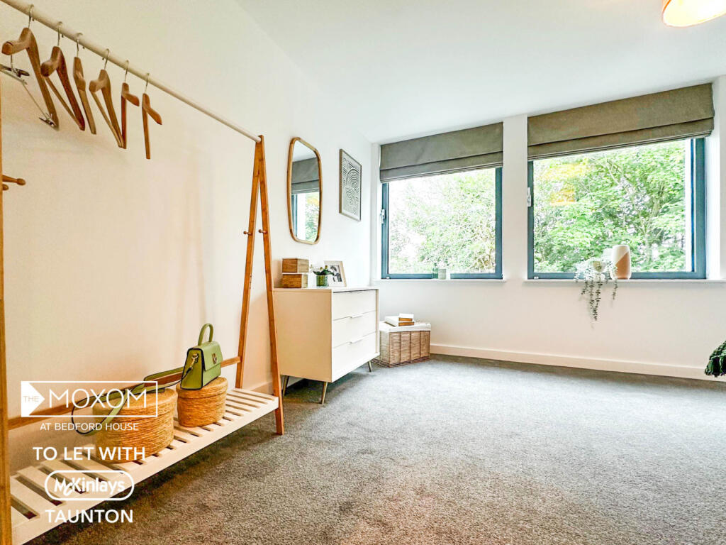 Apartment in Taunton - View 3