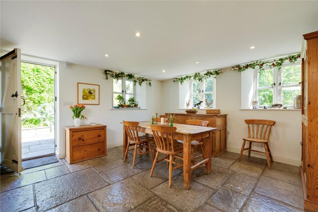 House in Taunton, High Ham - View 4