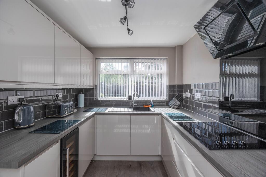 House in Wolverhampton - View 3