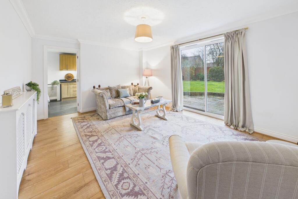 Creed Road, Oundle, Northamptonshire, PE8 photo 3