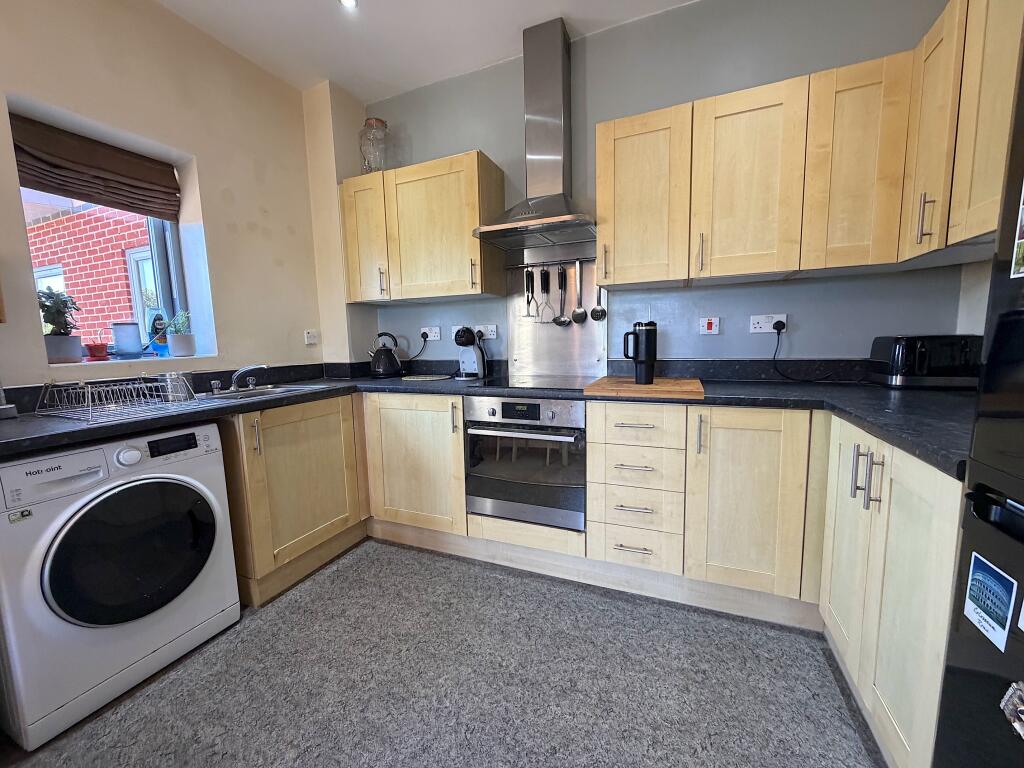 Apartment in Walsall - More
