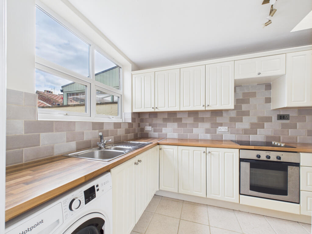 Wilbert Grove, Beverley, Yorkshire, HU17 - View 2