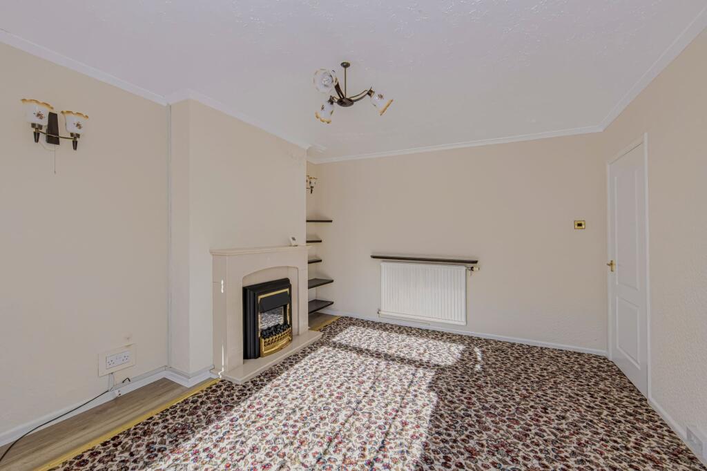 House in Stoke-on-Trent - More