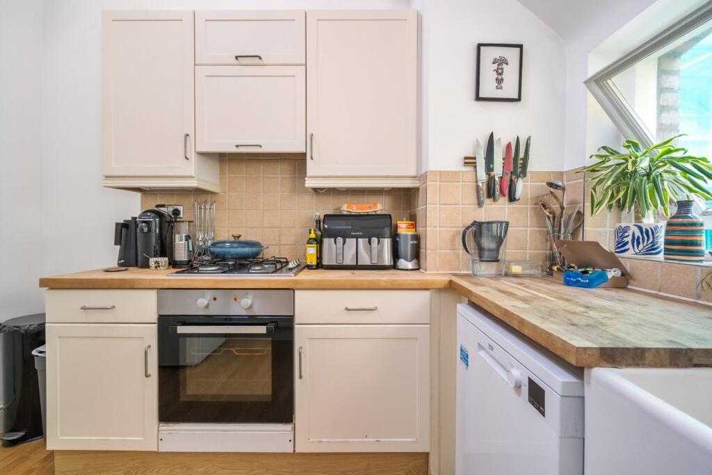 Apartment in London - View 4