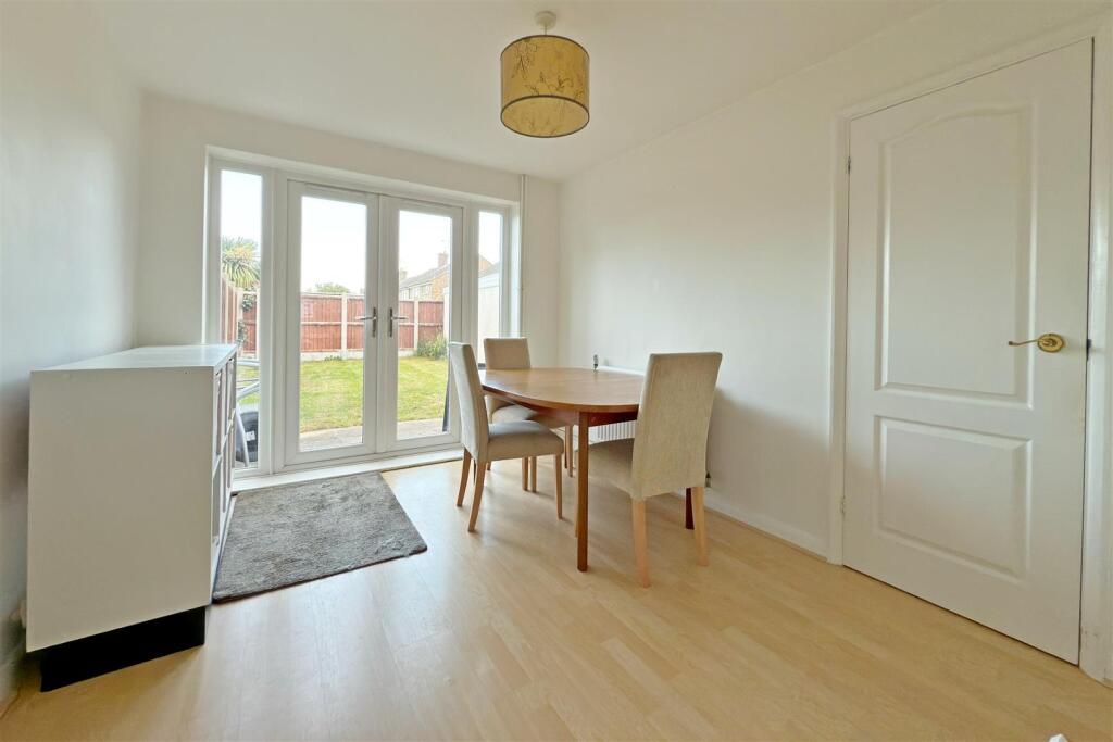 Dove Lane, Chelmsford photo 4