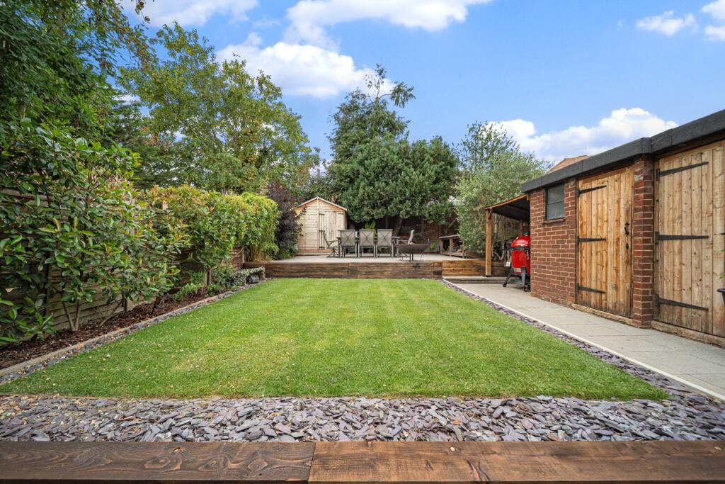 House in London - More