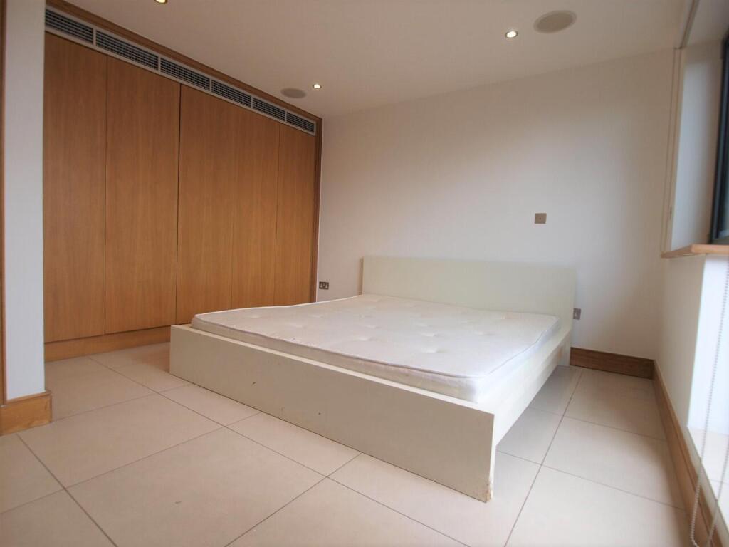 2 bedroom house for rent