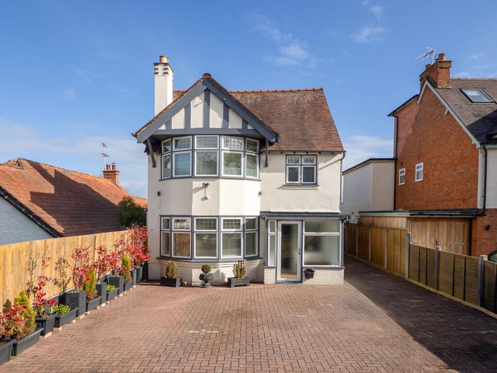 Main image of property: Alcester Road, Stratford-Upon-Avon, CV37