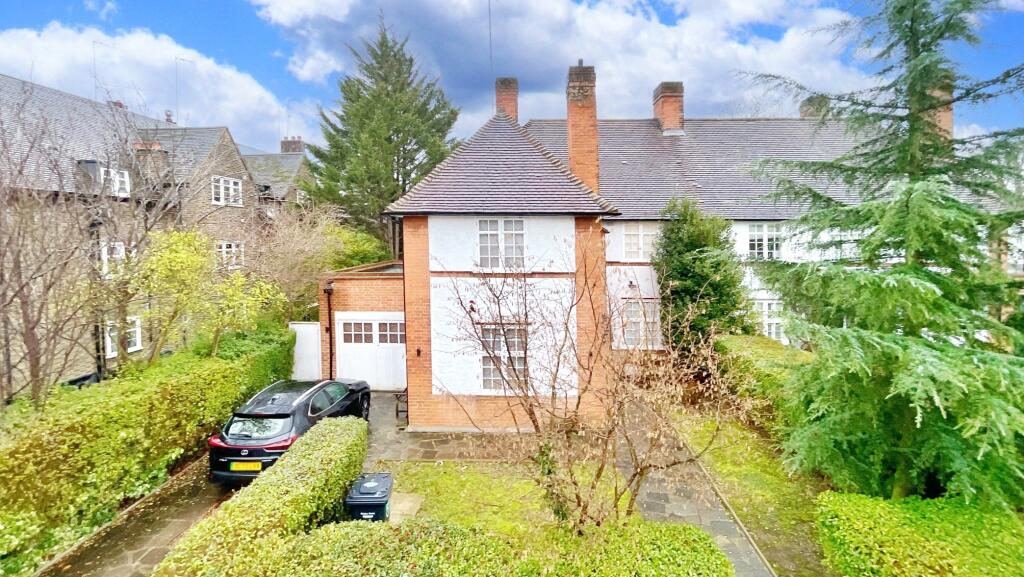 Main image of property: Northway, Hampstead Garden Suburb, NW11