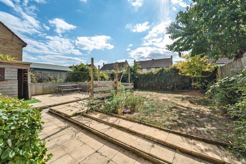 2-bed semi-detached on Oxford Square, Locking - BIG GARDEN , £245,000