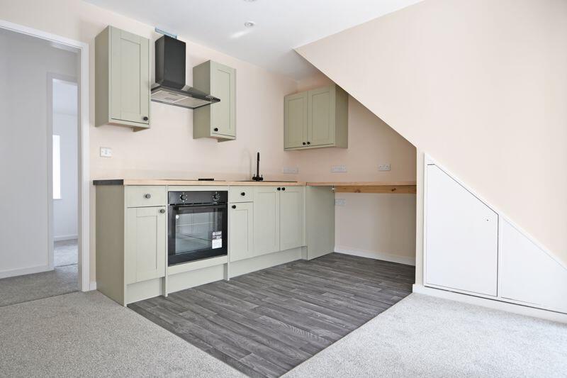 Apartment in Wellington, Westford - View 2