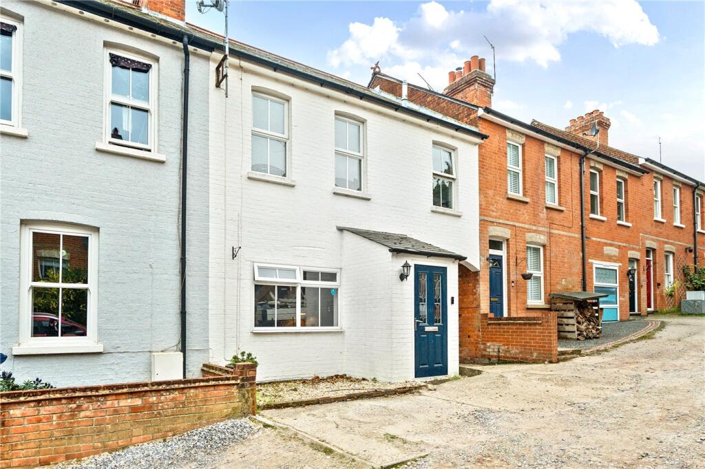 Main image of property: Hillside Lane, Farnham, Surrey, GU9