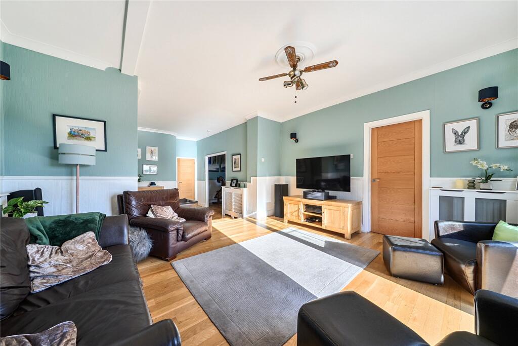House in London - View 4