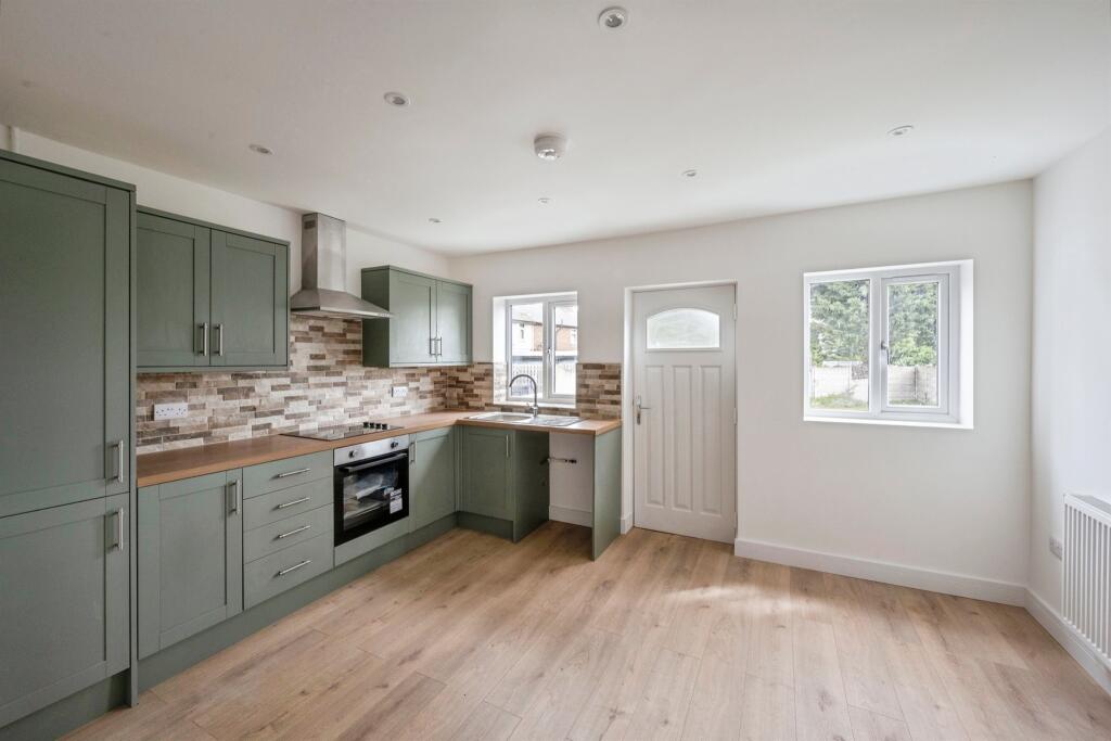 Briar Road, Skellow, Doncaster - View 3