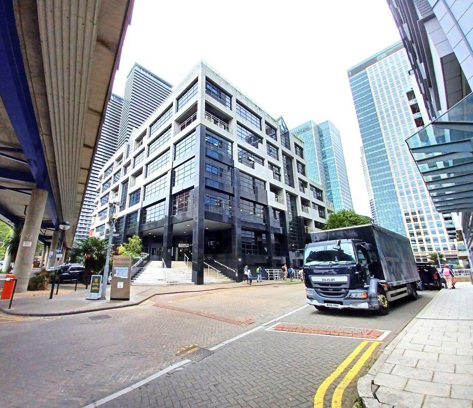 Main image of property: Suite 10 Beaufort Court, Admirals Way, London, E14 9XL