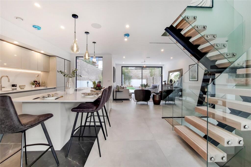 Main image of property: Gulliver Place, 
Off Woodside Avenue, N10