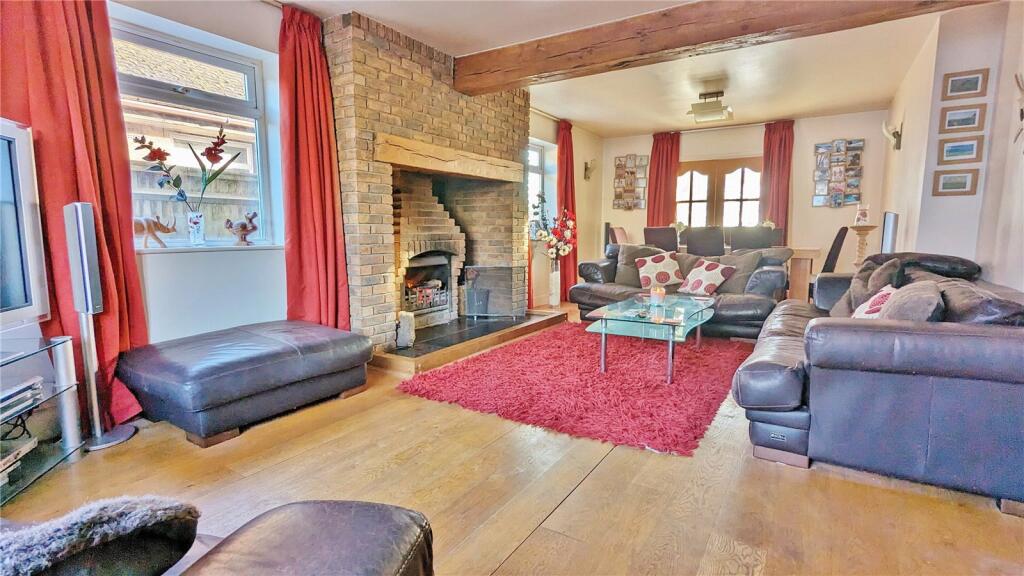 House in Brighton - View 2