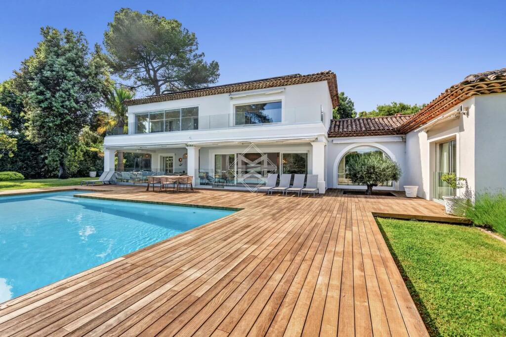 Main image of property: Provence-Alps-Cote d`Azur, Alpes-Maritimes, Valbonne