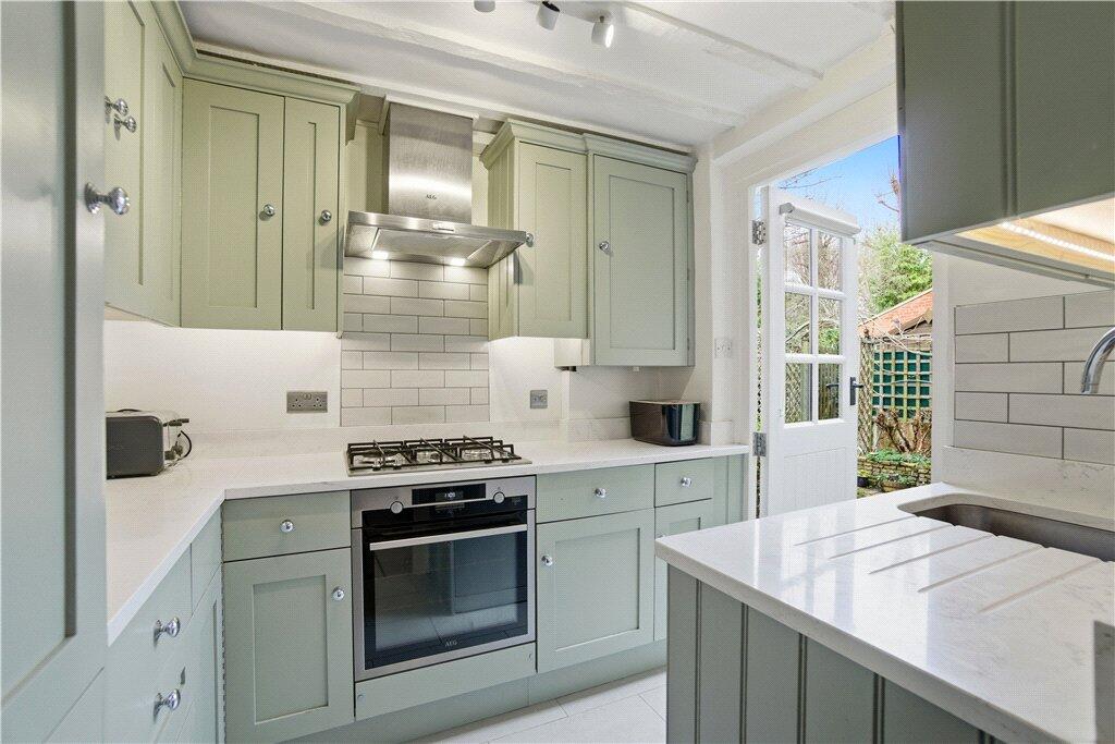 Crooked Billet, Wimbledon Common, SW19 photo 3