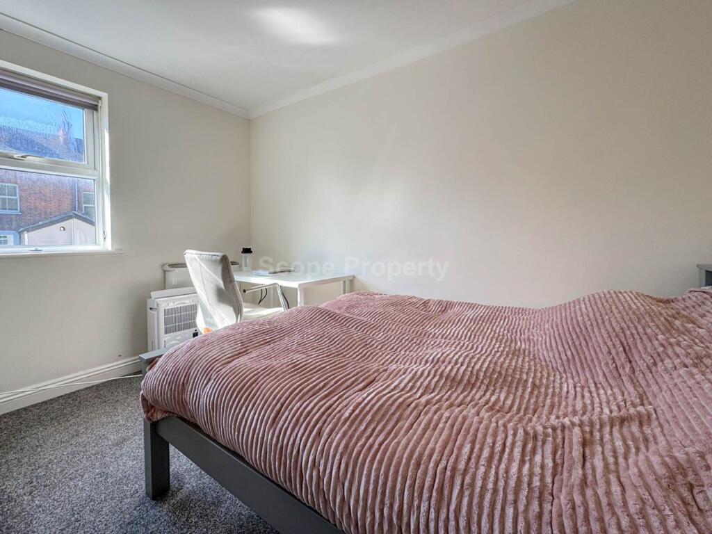 Main image of property: Vachel Road, Reading, RG1