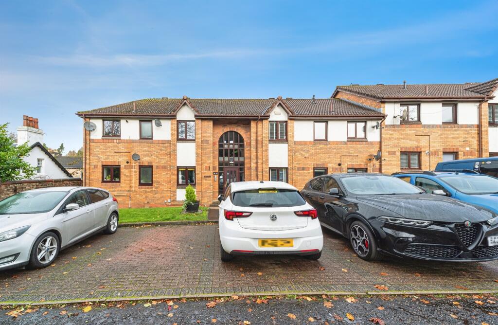 Main image of property: The Paddock, Clarkston, Glasgow