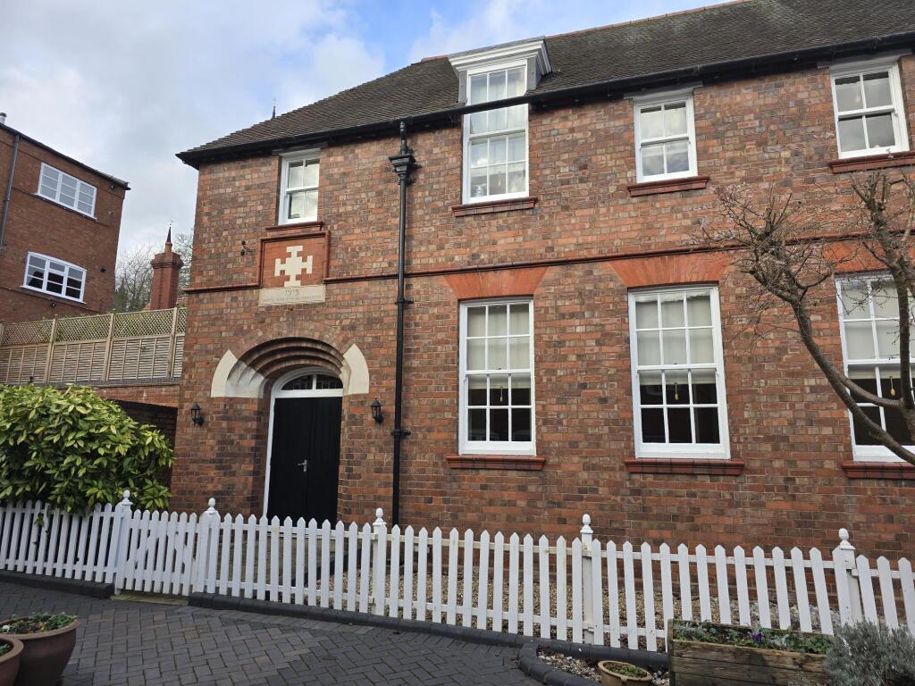 Main image of property: The Old Stone Yard, Lichfield, WS13